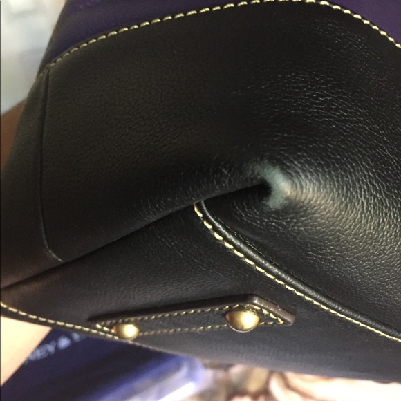 ***SOLD*** Dooney & Bourke Sophie Hobo - Picture 4 of 8